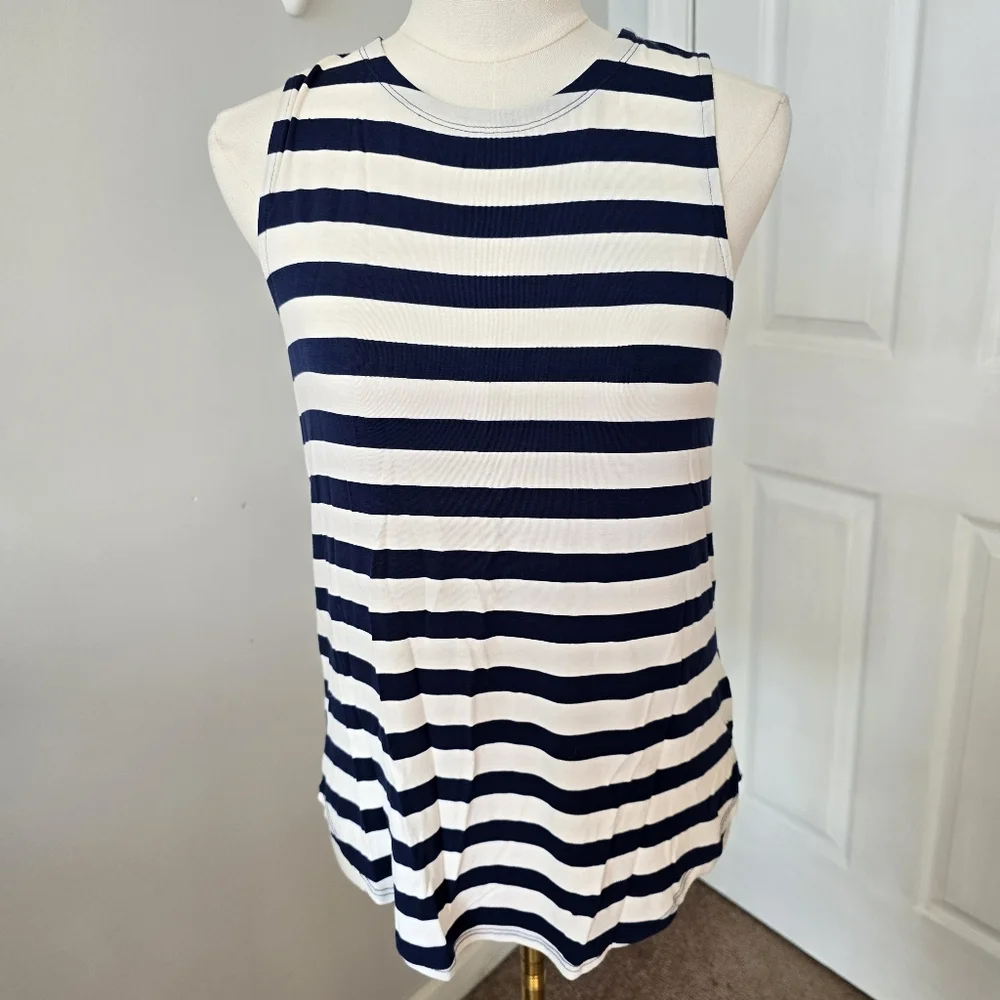 Cupio | Medium | Blue & White Striped Sleeveless Tank - Picture 2 of 8